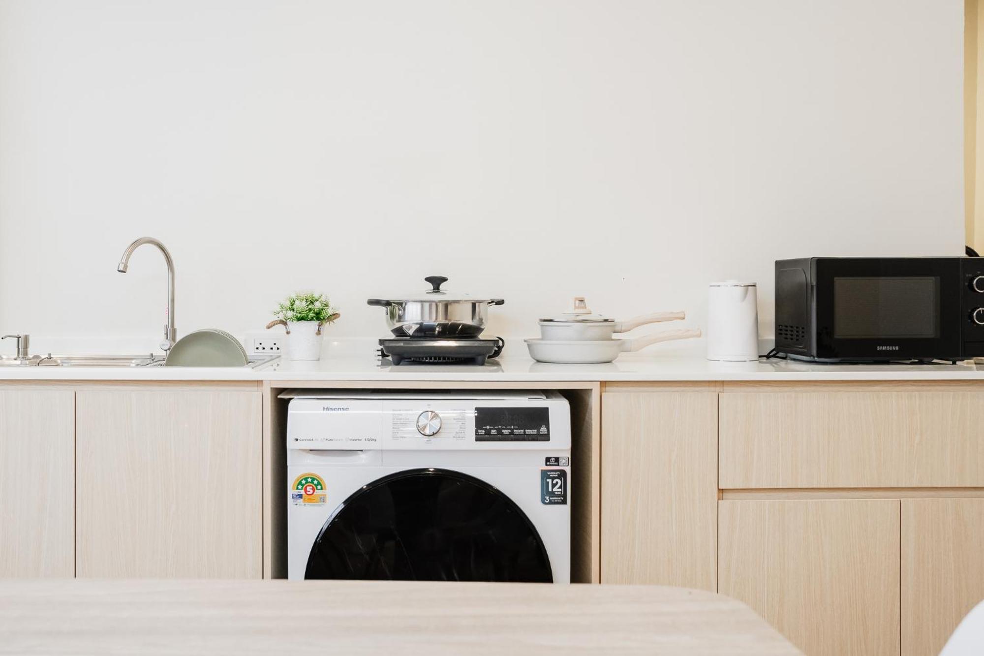 Lotus Bear House - 1br Loft Bangkok