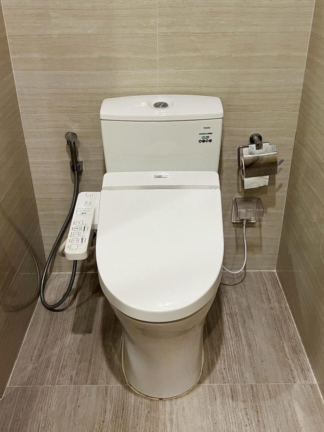 Phrom Phong 1br Luxe With Pool Gym Park Center *