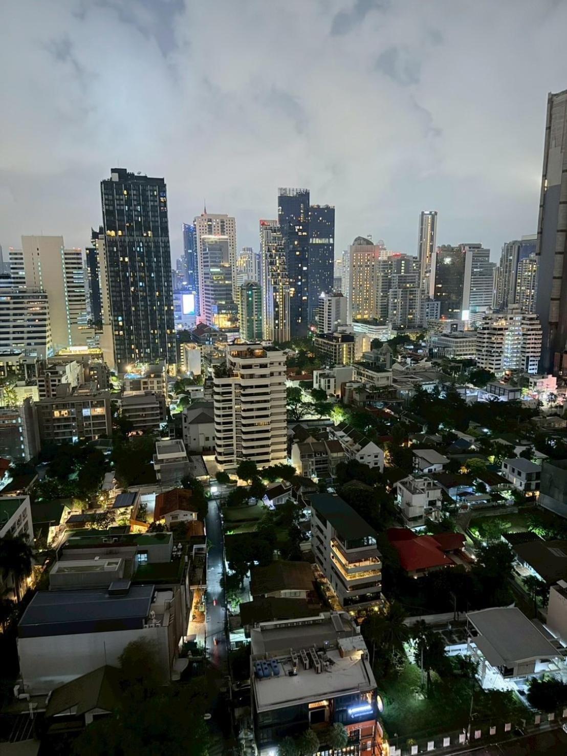 Apartment Phrom Phong 1br Luxe With Pool Gym Park Center *