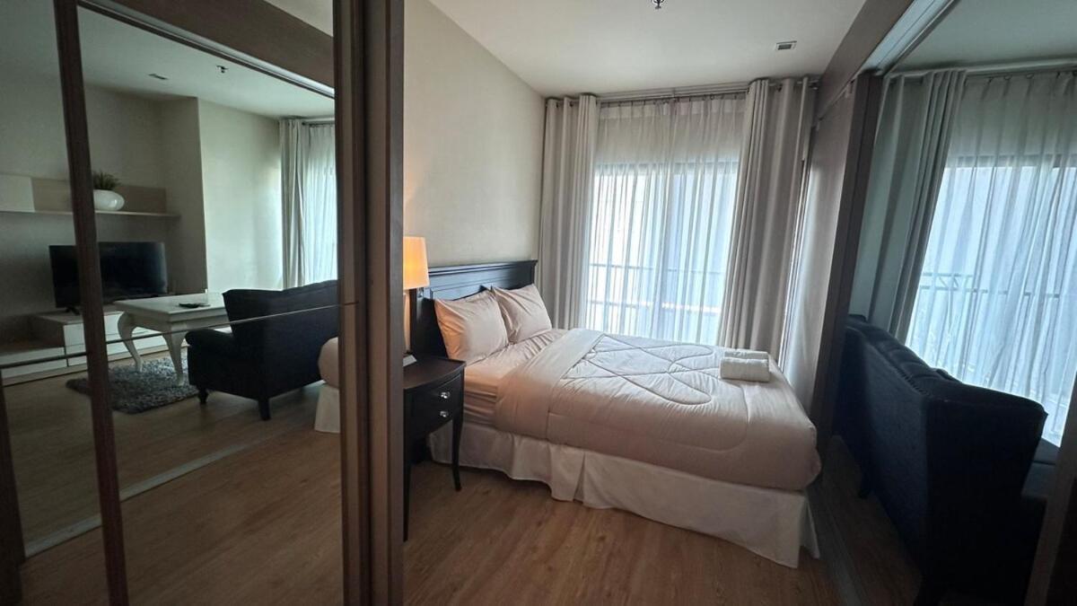Great Condo-1min, Bts Thong Lo In Front Of Building Apartment Bangkok