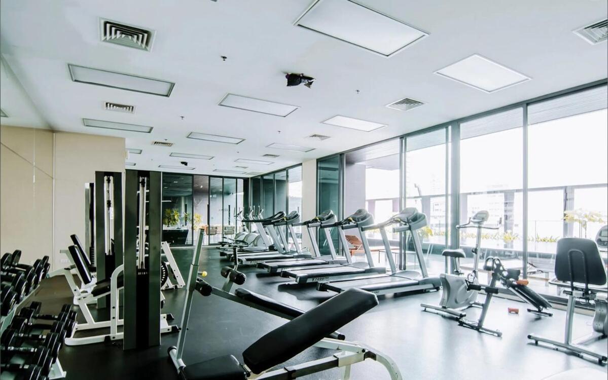Great Condo-1min, Bts Thong Lo In Front Of Building * Bangkok