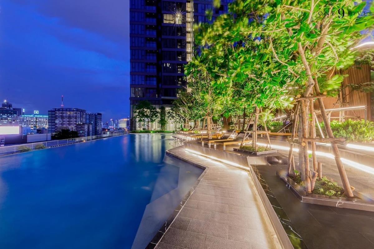 Luxury Amenities And View * Bangkok