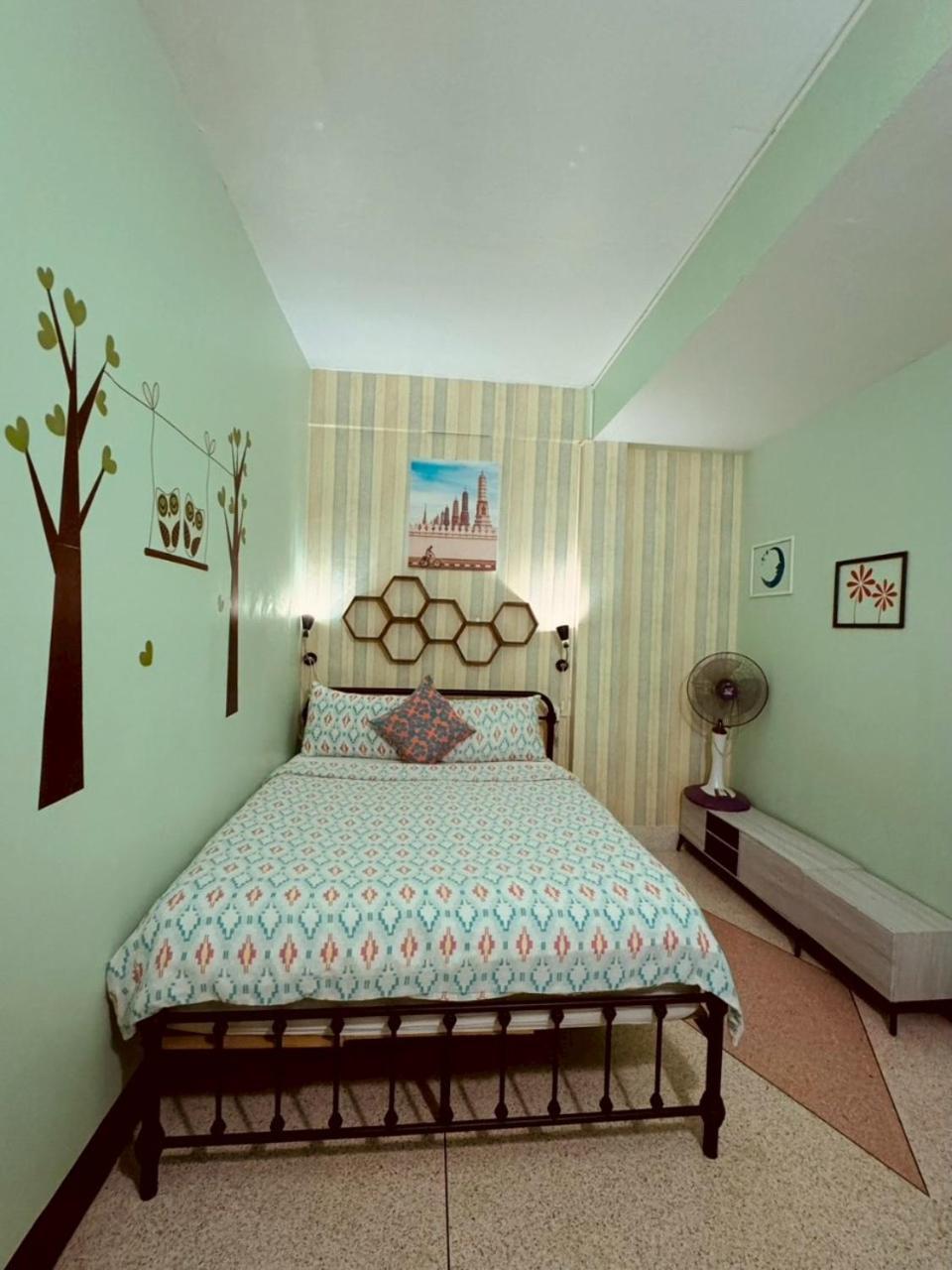 Baan Nampetch Hostel Bangkok