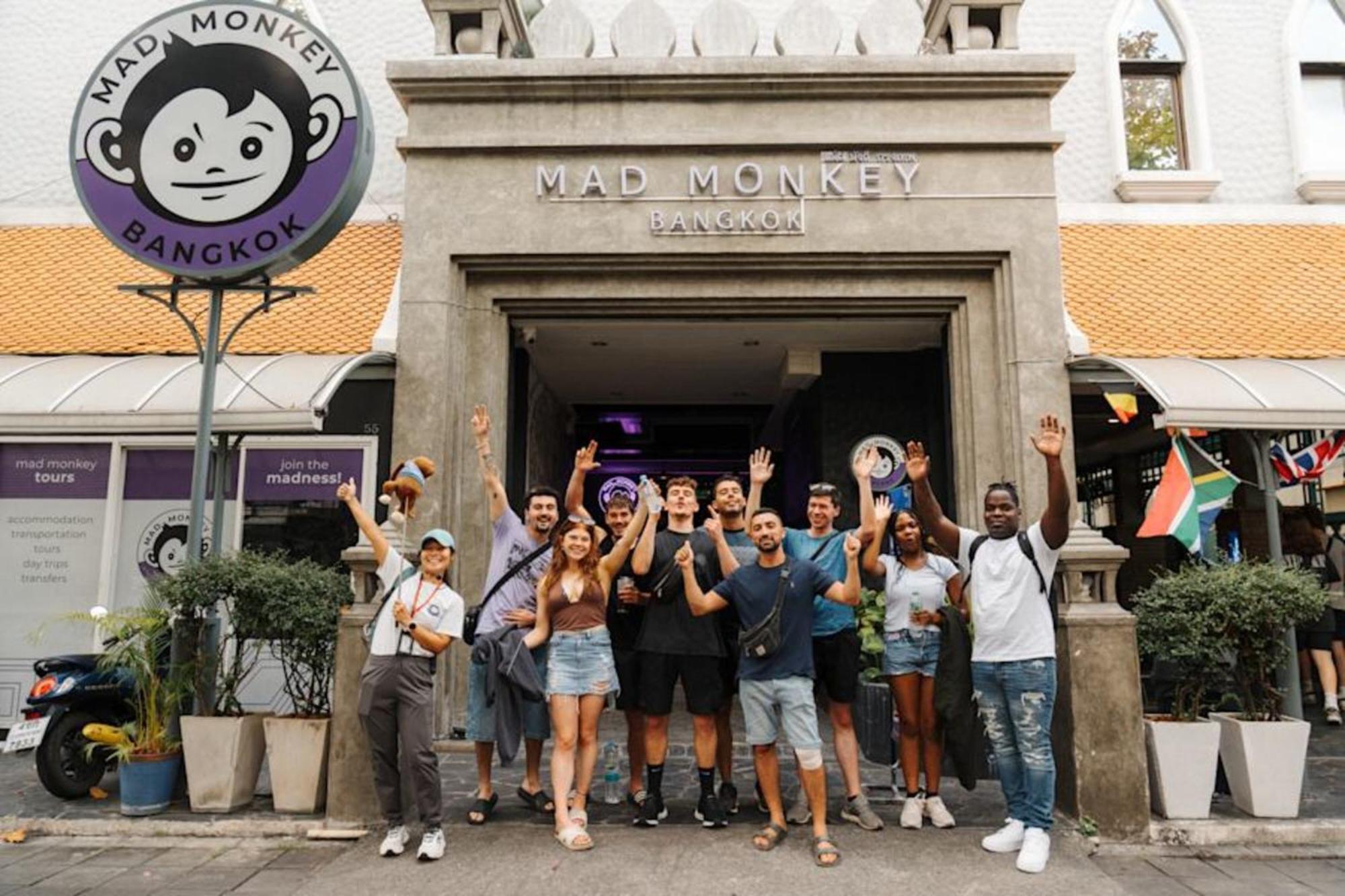 Mad Monkey (adults Only)