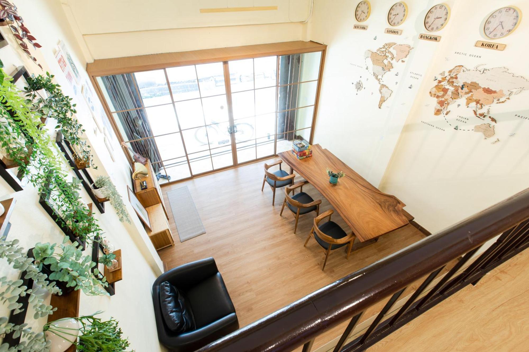 Cozy Vibes House/close To Bts & Main Road Ferienhaus *