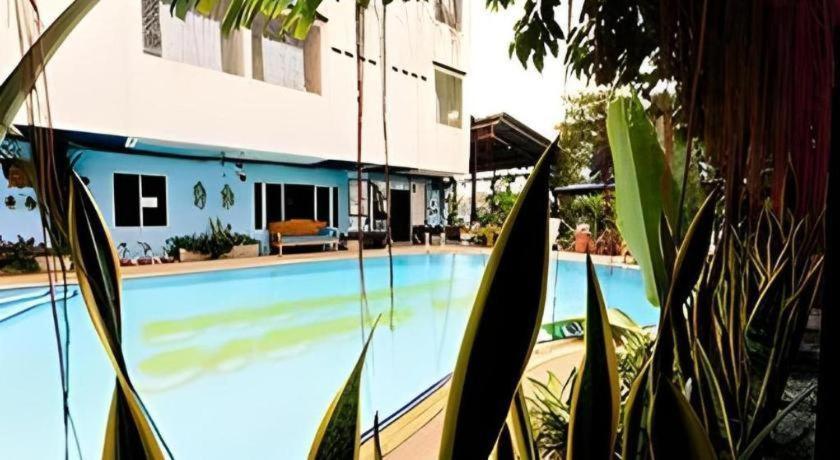 Sananwan Palace Hotel Bangkok