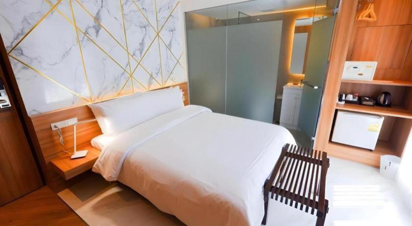 Pinnacle Dream 3* Bangkok