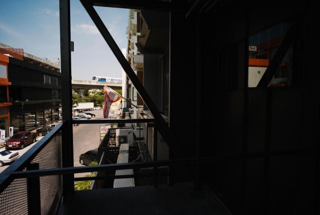 Hostel Sook Station Bangkok
