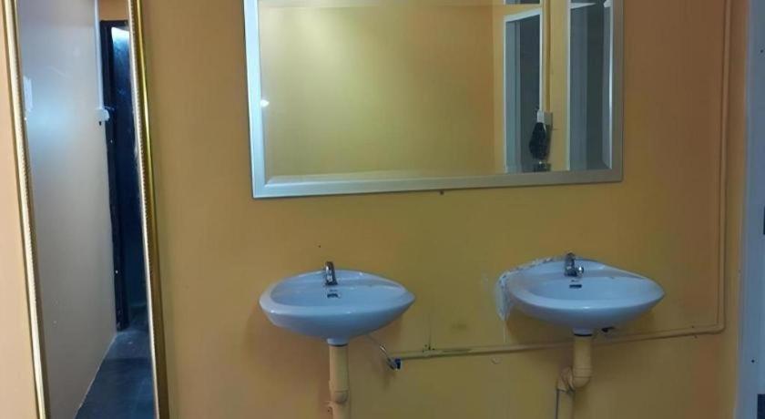 Hostel Centaur *