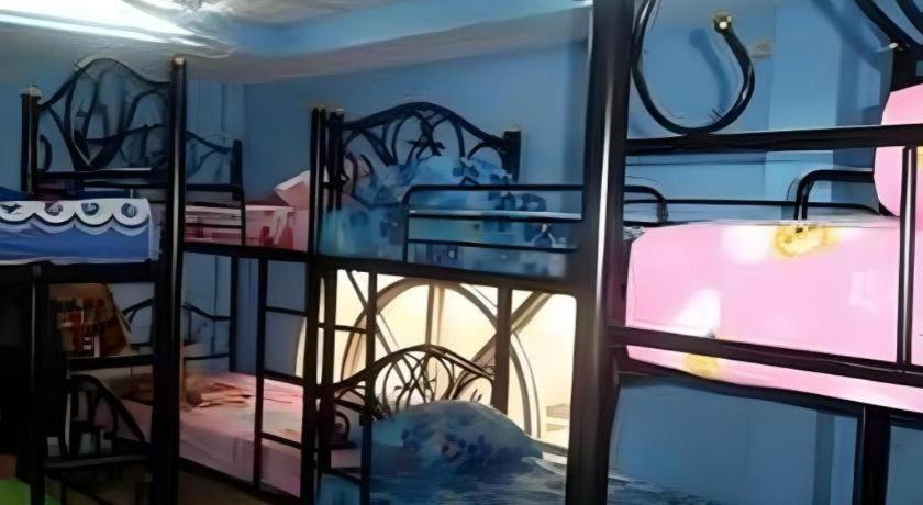 Centaur Hostel *