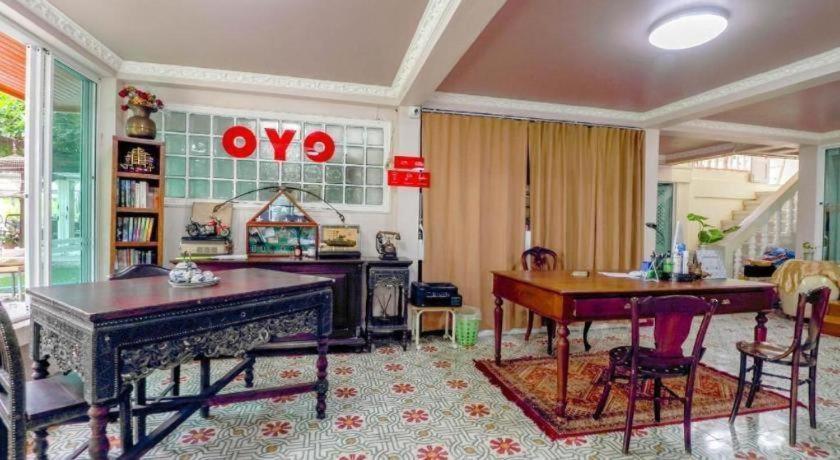 Oyo 750 Baan Suan Ampond Hotel Bangkok