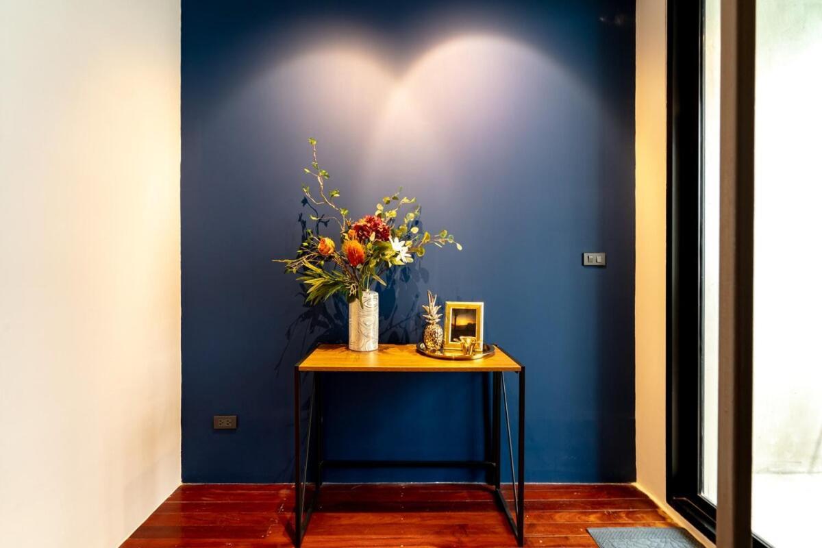 Thonglor Mitrtown 5-min Walk To Thonglor Bts Bangkok