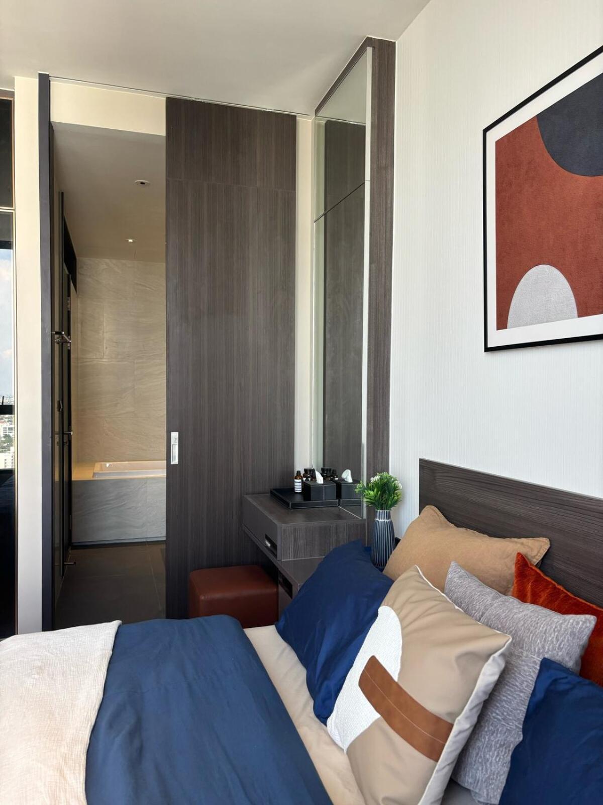 Tonglor Ekkamai Sky Pool & Gym 1br Free Airport Pick Up * Bangkok