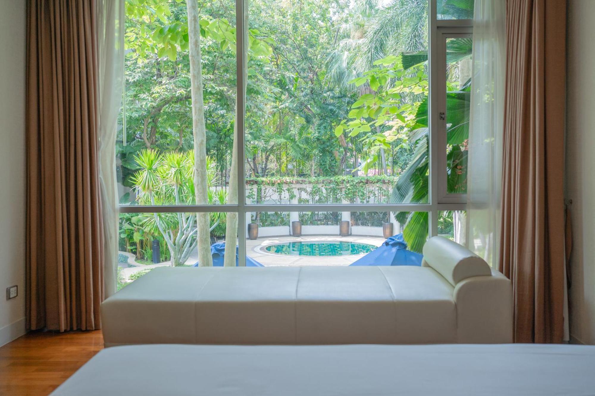Hotel The Park Nine Srinakarin 4*