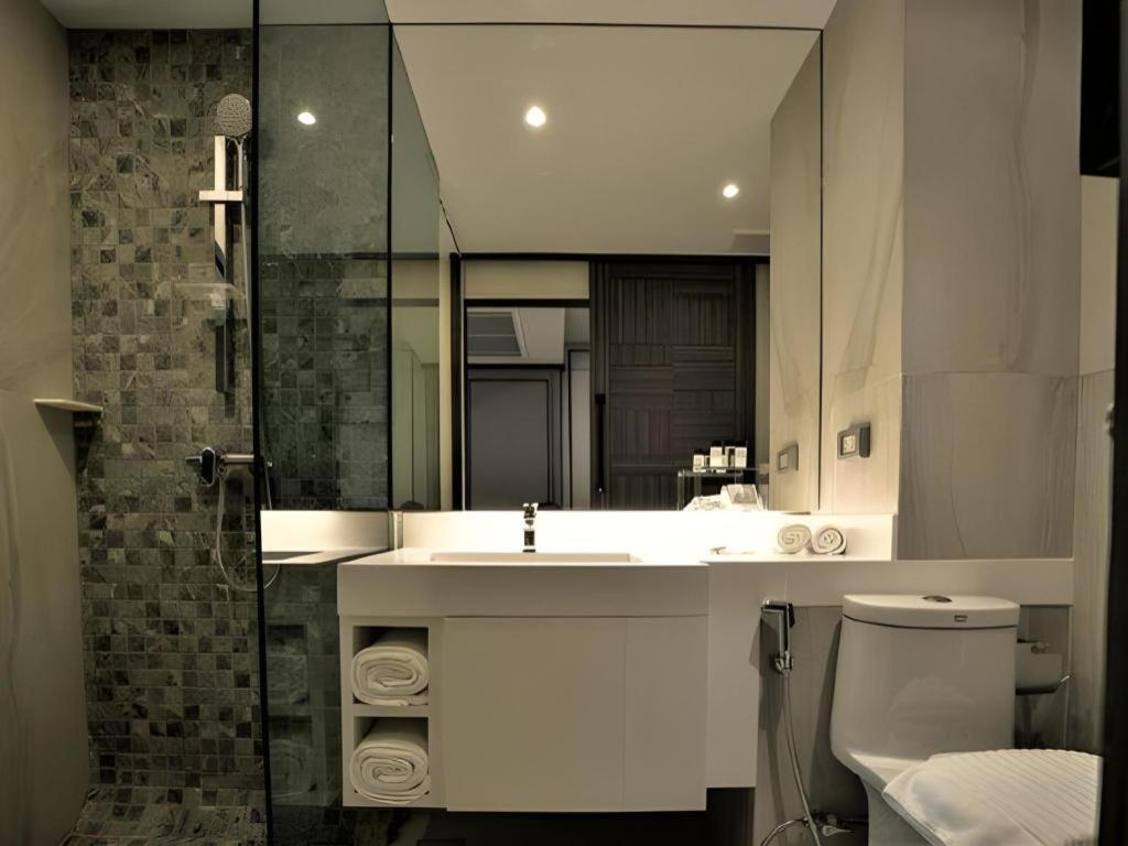 First Pride Hotel 3*