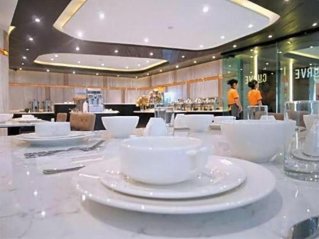 Hotel First Pride Bangkok