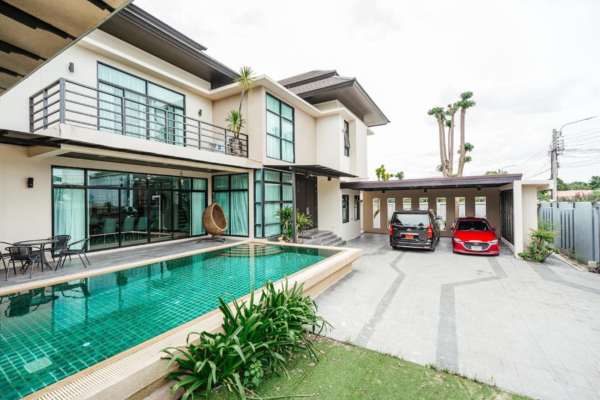 Luxury Pool 77 Villa Bangkok