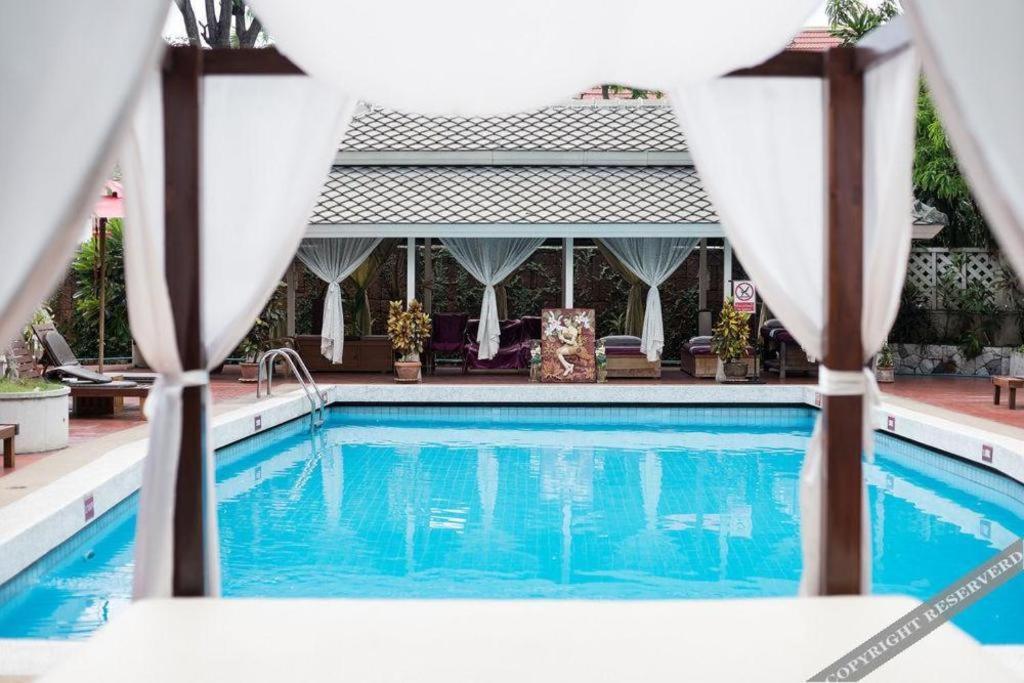 De Moc Hotel 3*