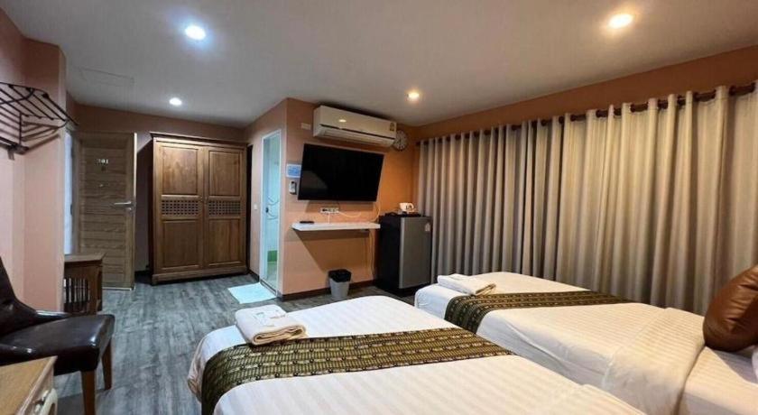 Phaphoom Boutique Hotel 3*