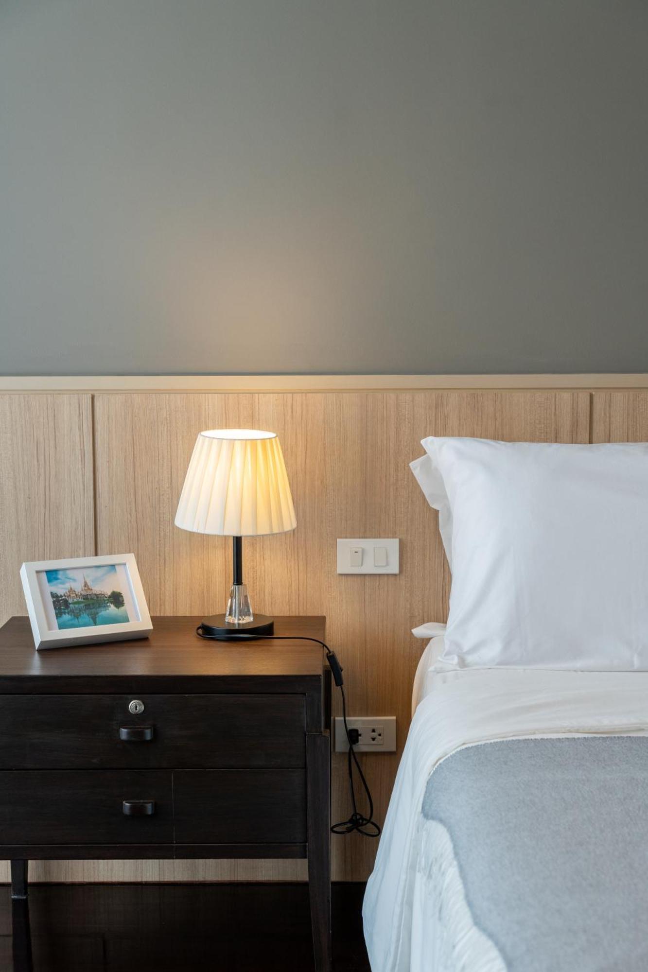 Spacious Sukhumvit Ment Near Emsphere Bts Phrom Phong * Bangkok