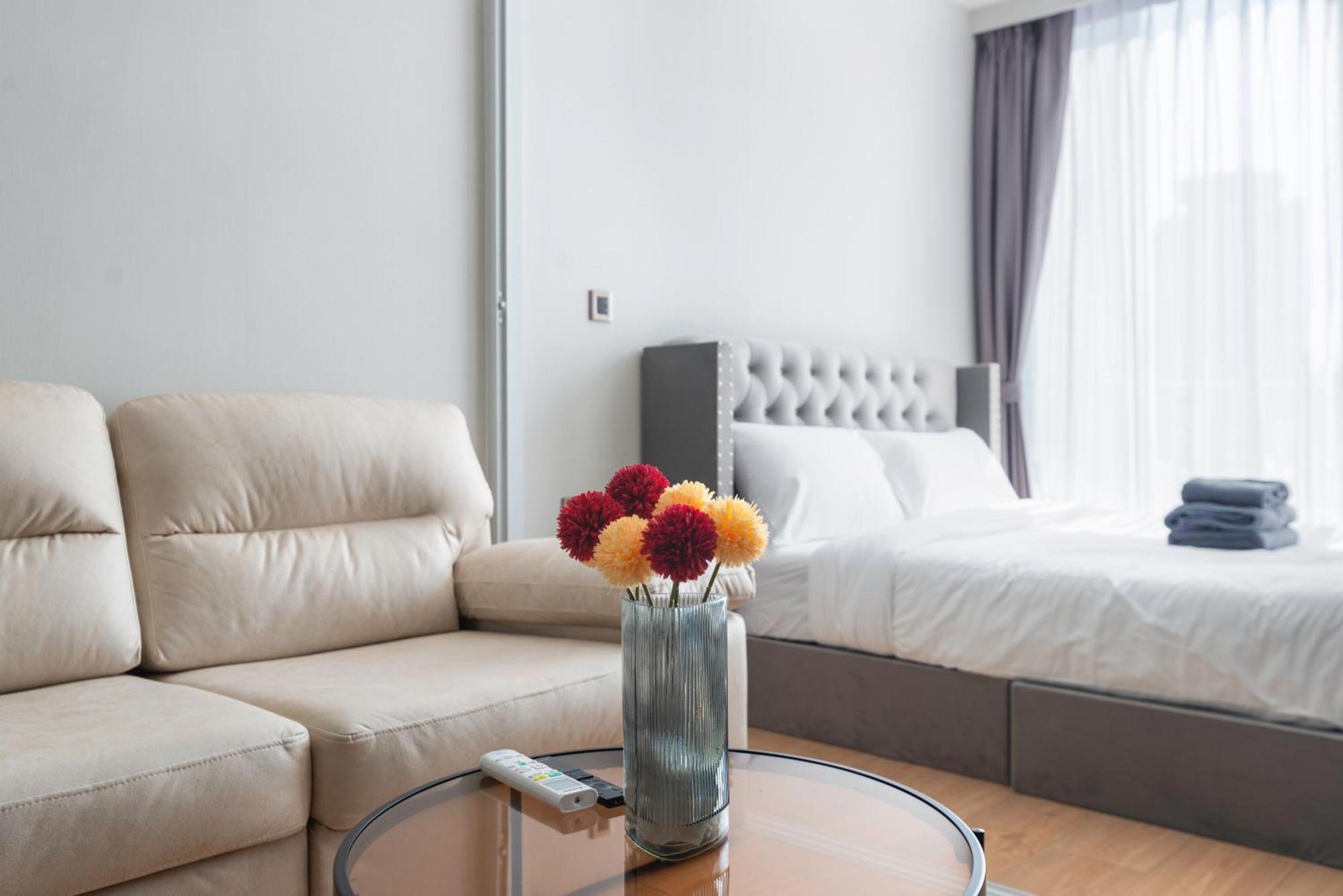 Zenith Loft Thonglor 20 By Legrant Bangkok