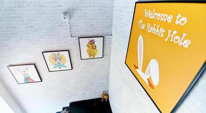 The Rabbit's Hole Hostel Bangkok
