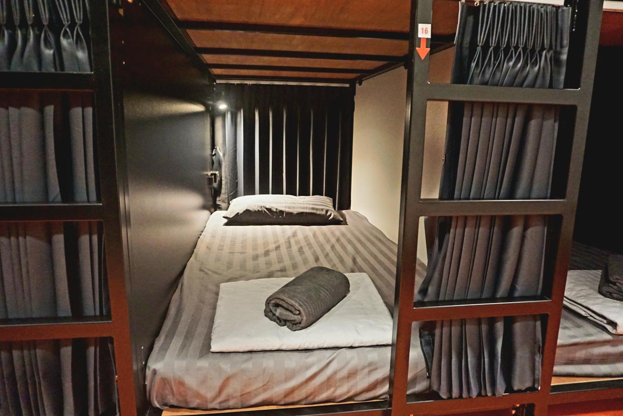 Hash Capsule Silom Soi 3 Capsule hotel