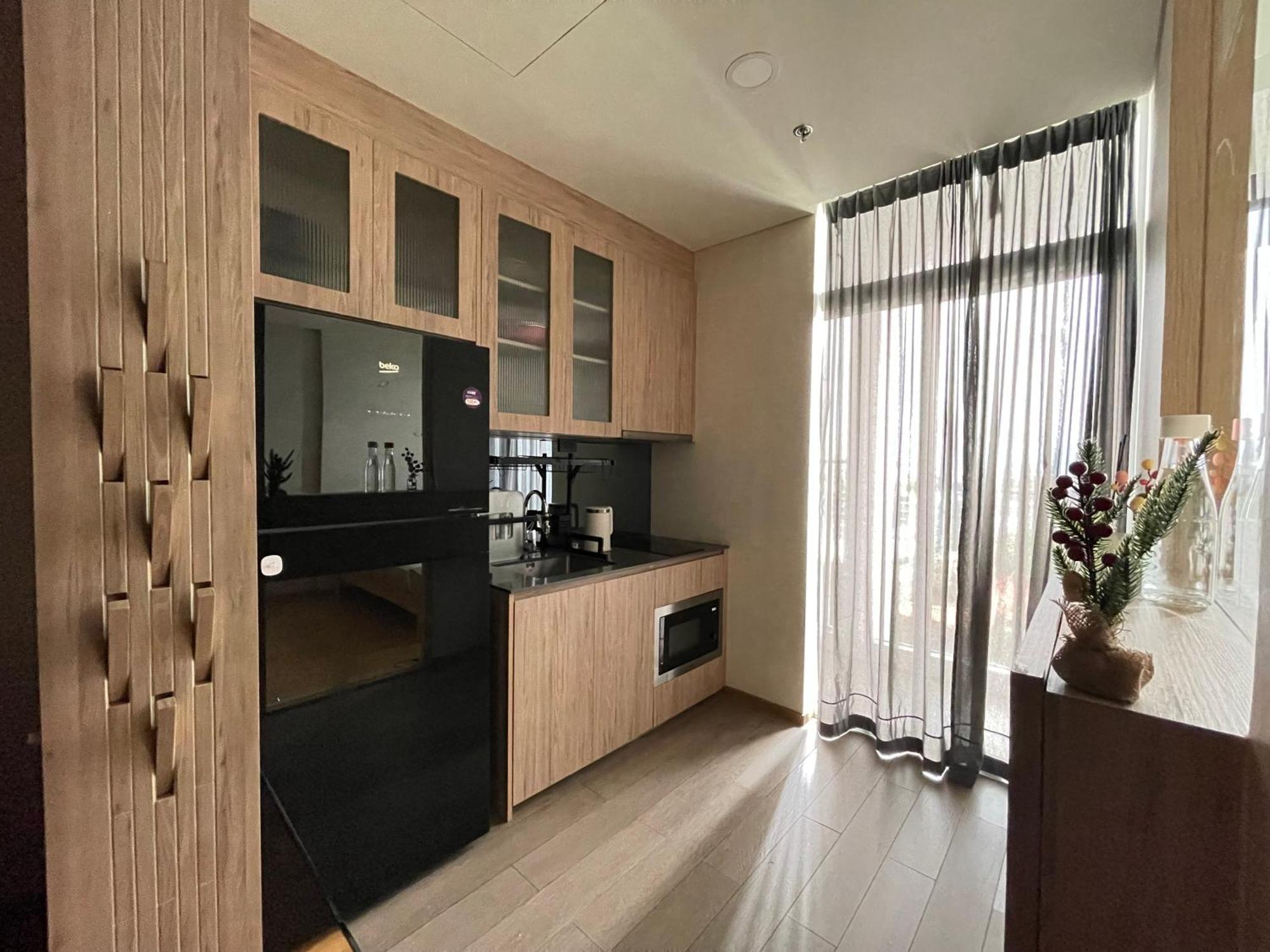 Zenith Ekkamai 1br King Size Sky View Bts Eakkamai * Bangkok