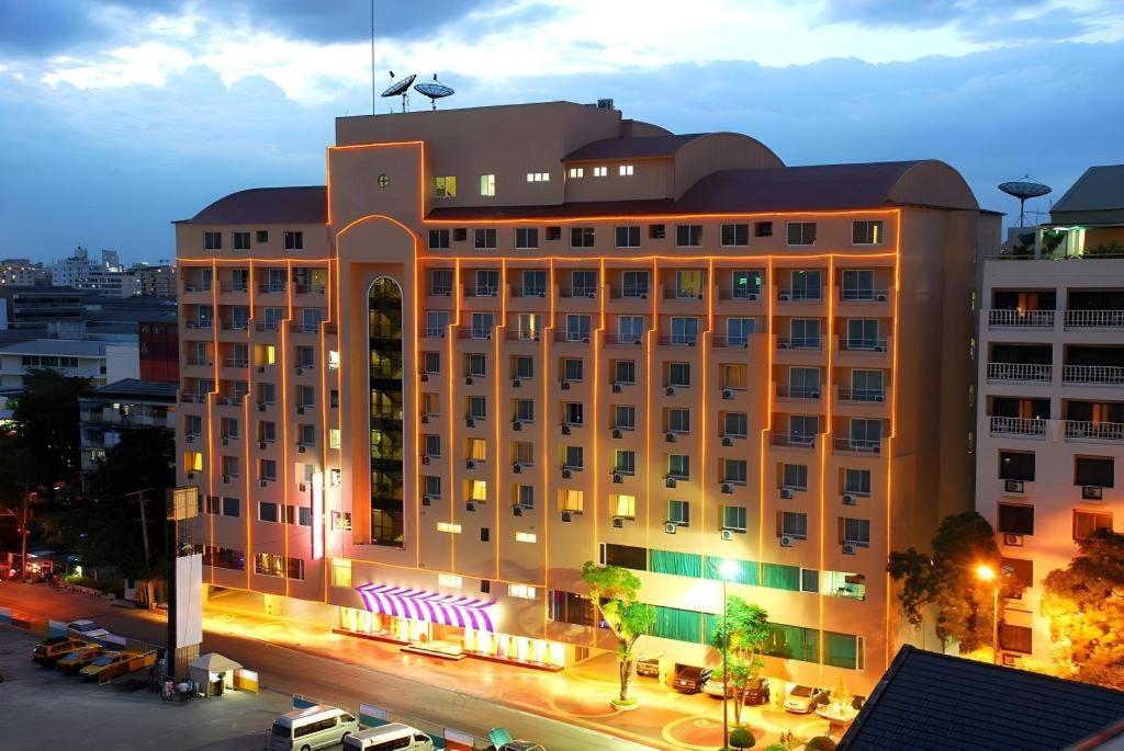 Hotel Hip 3*