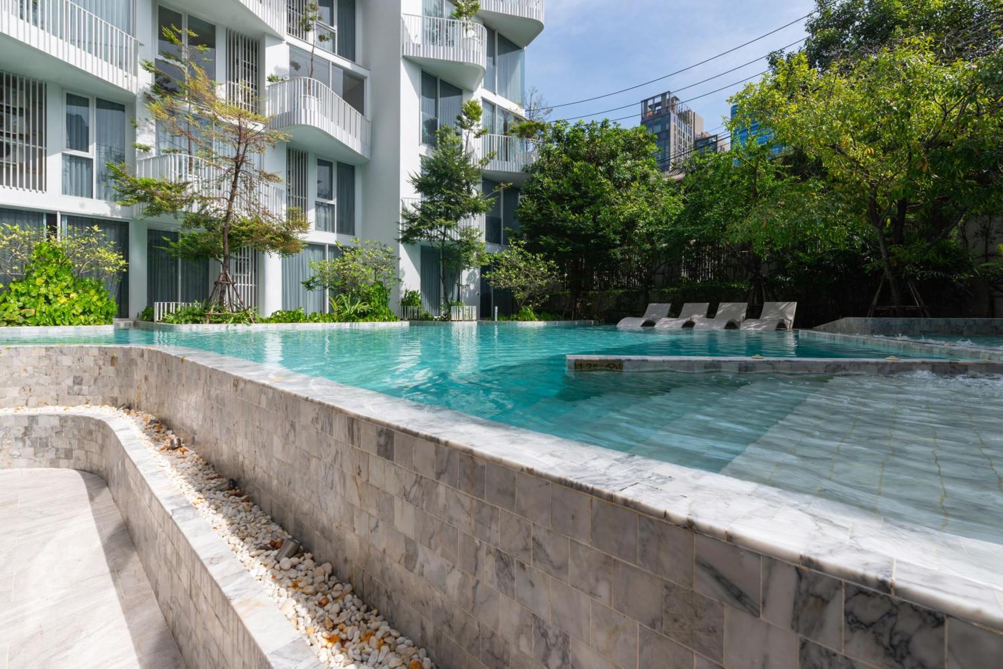 Zenith Loft Thonglor 20 By Legrant