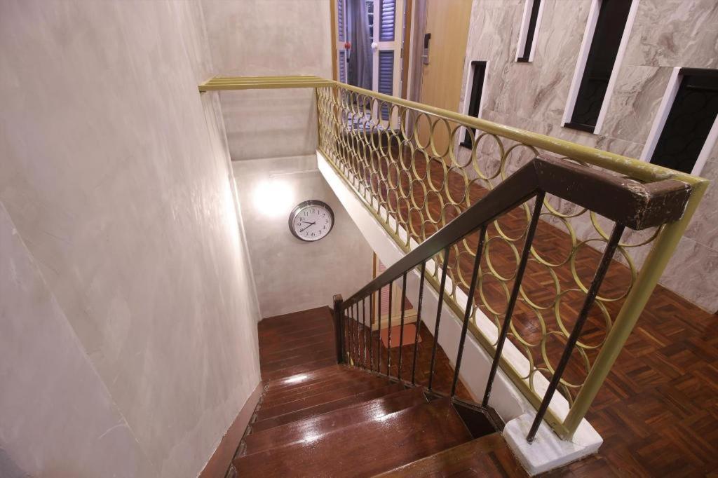 168 Hostel *