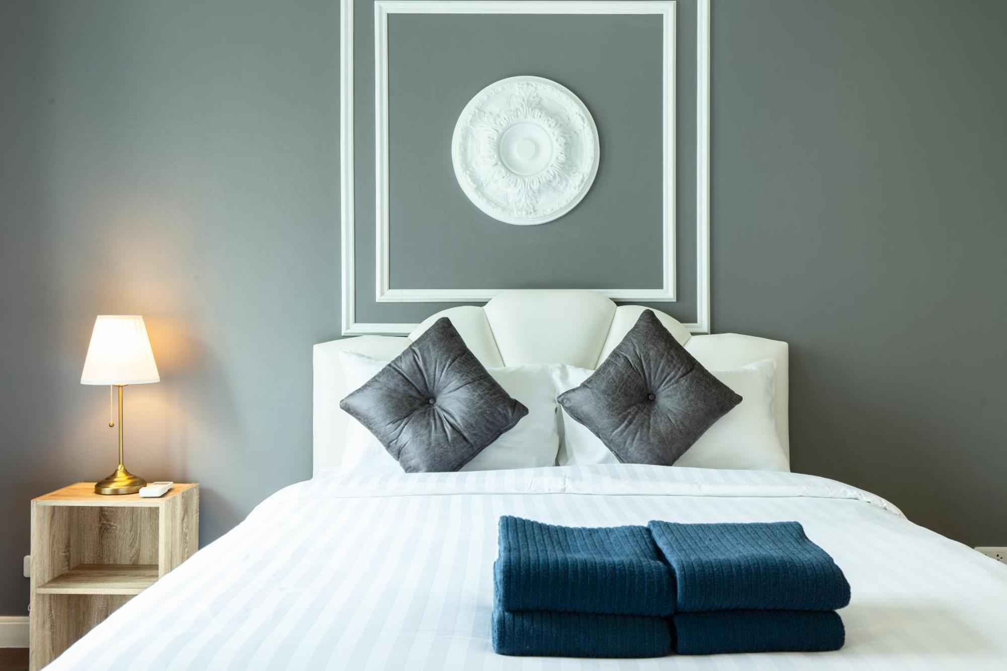 Inhome The Grand Bless Sukhumvit 16 Apartment *
