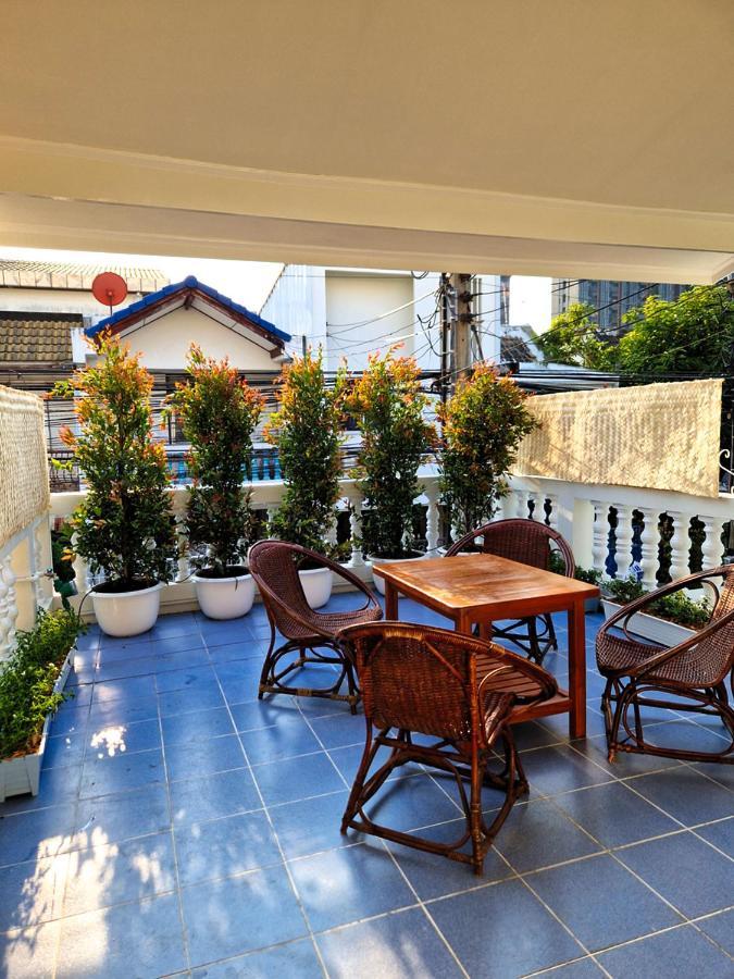Holiday home Townhouse - 5min Walk To Bts Punnawithi Bangkok