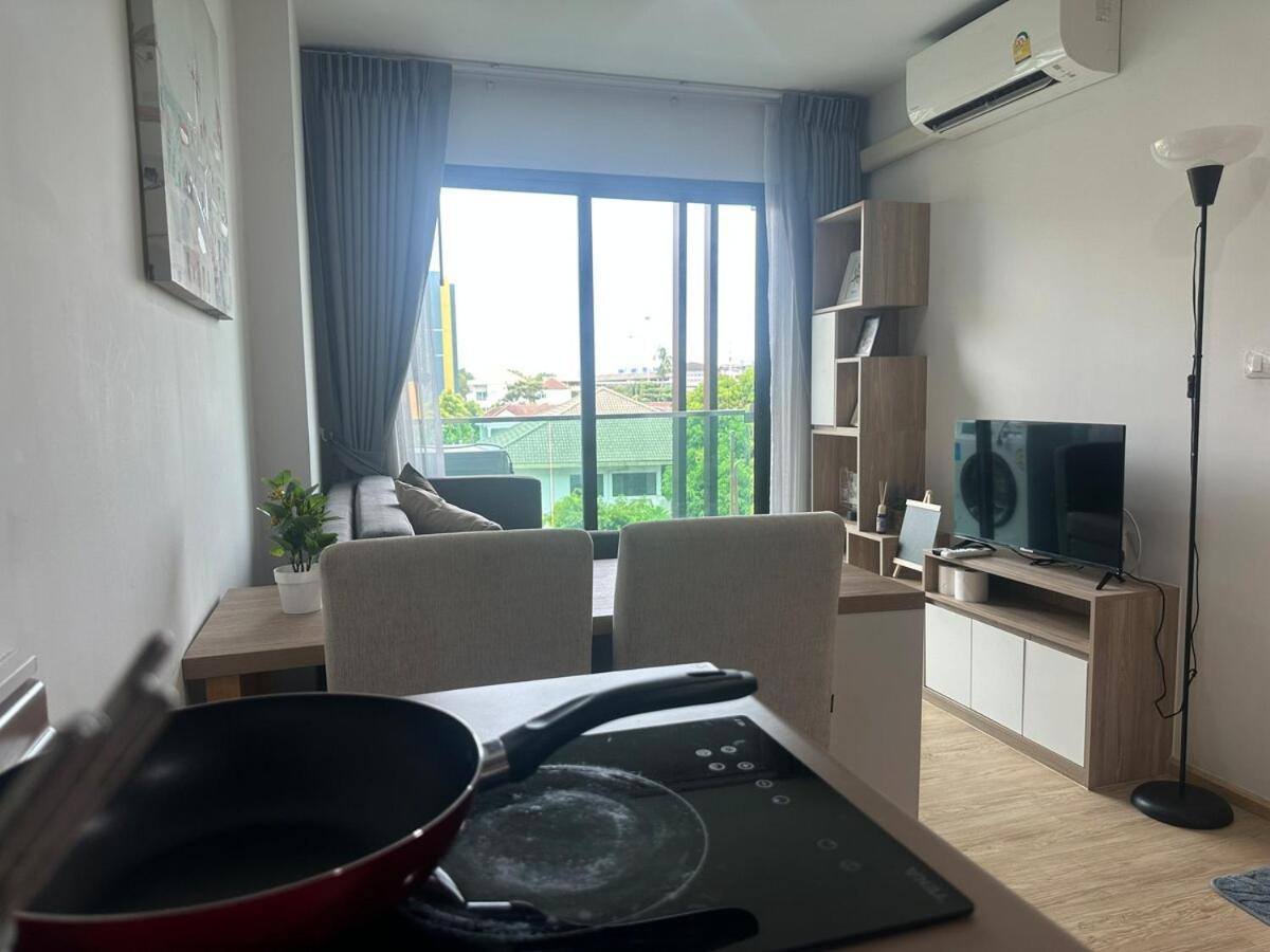 Chill - Bts On Nut - Pool, Gym, Fast Wi-fi Bangkok