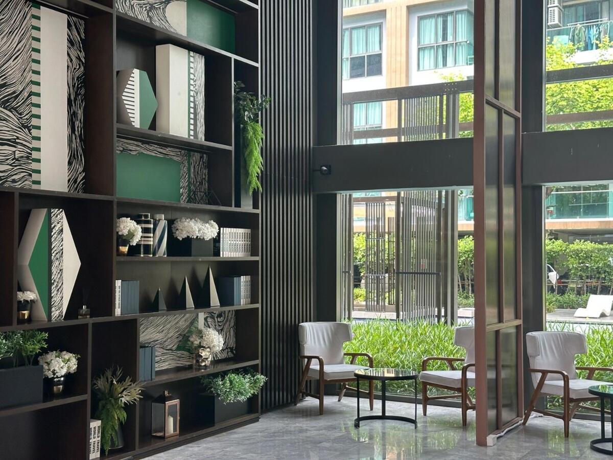 Chill - Bts On Nut - Pool, Gym, Fast Wi-fi Apartment