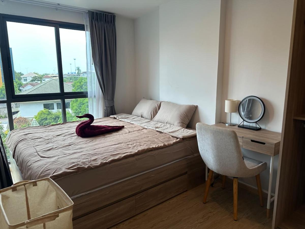Chill - Bts On Nut - Pool, Gym, Fast Wi-fi Apartment Bangkok