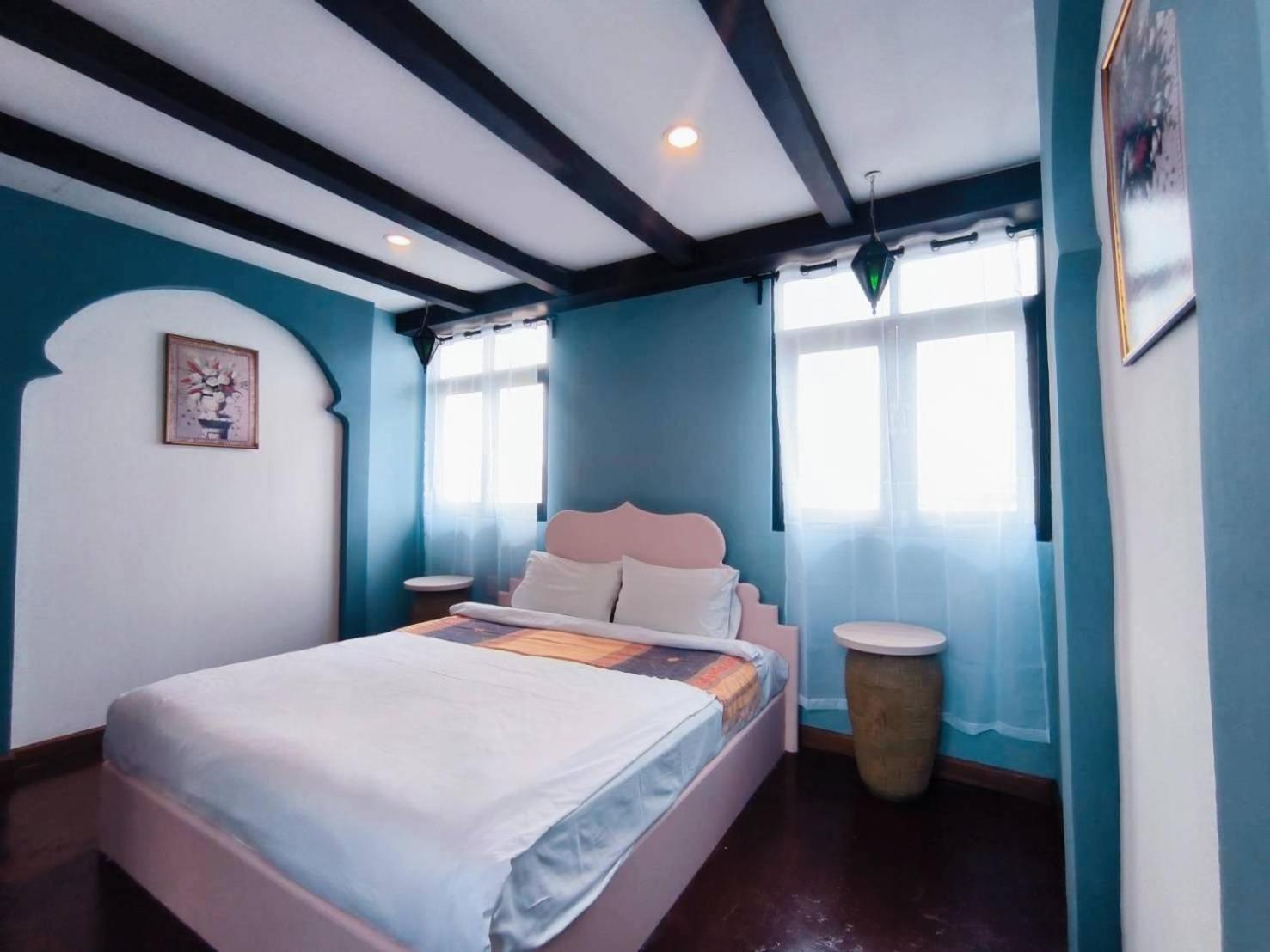 Bed & Breakfast Mstay
