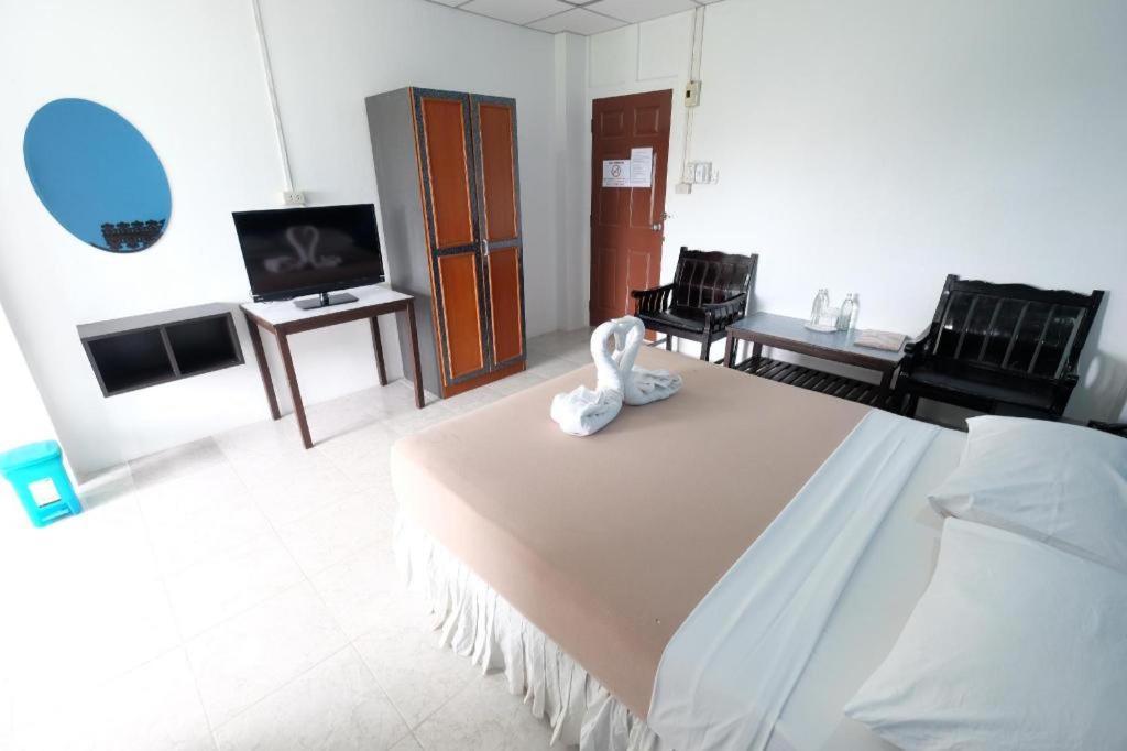 Sananwan Palace 2*
