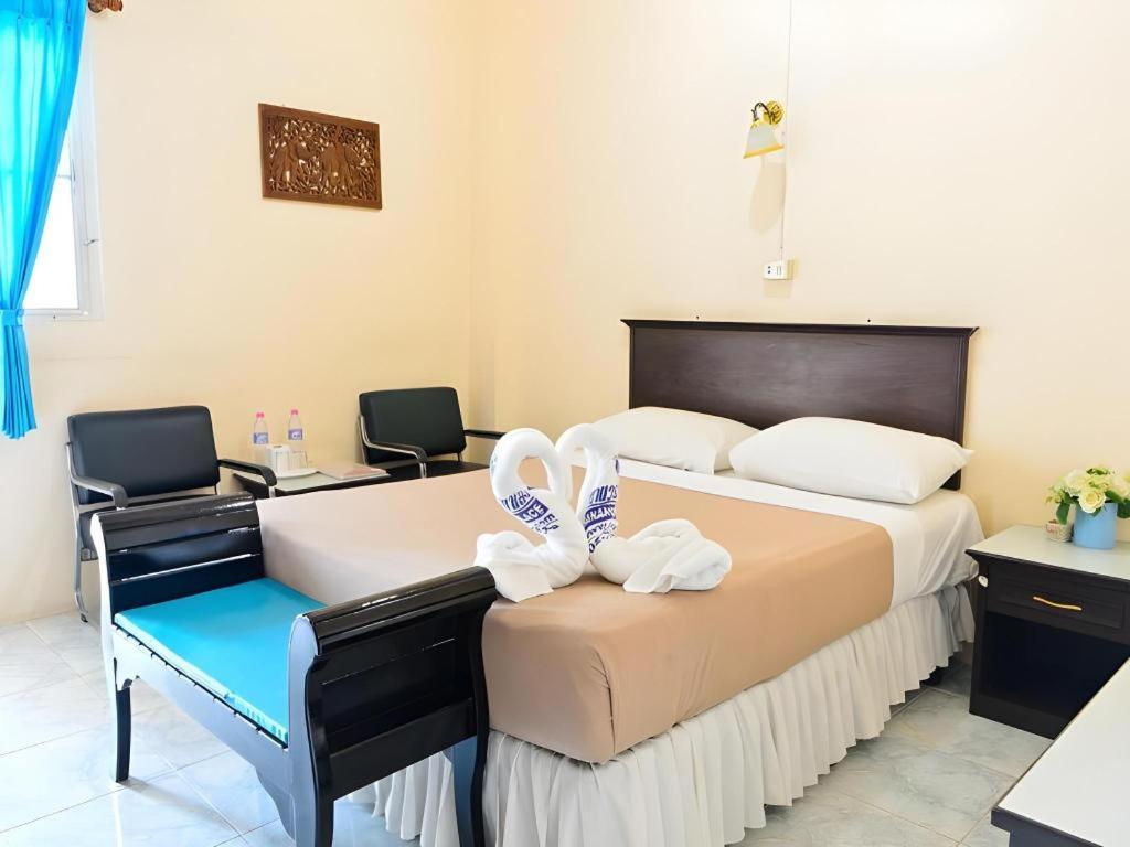 Sananwan Palace 2*