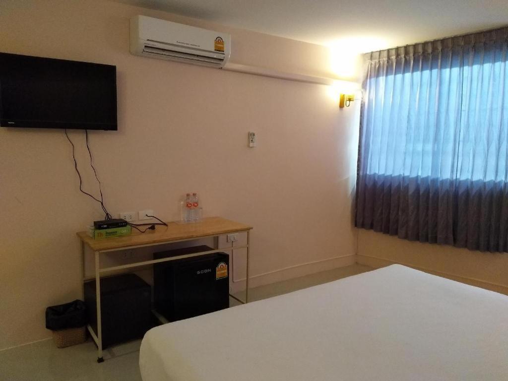 Bird - Pratunam Hotel