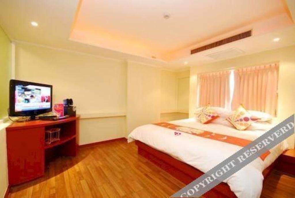 Hip Hotel 3*