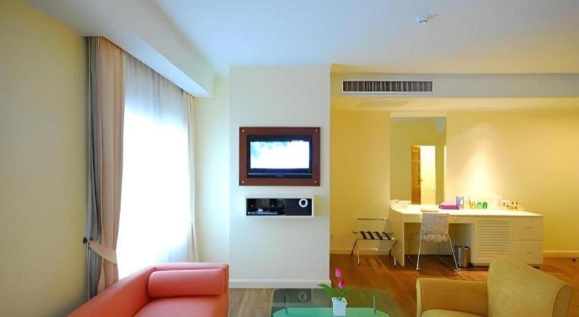 Hip Hotel 3*