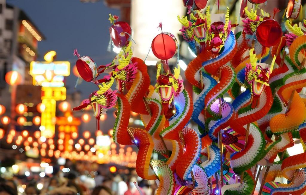 Hotel 2499 Heritage Chinatown By Roomquest Bangkok