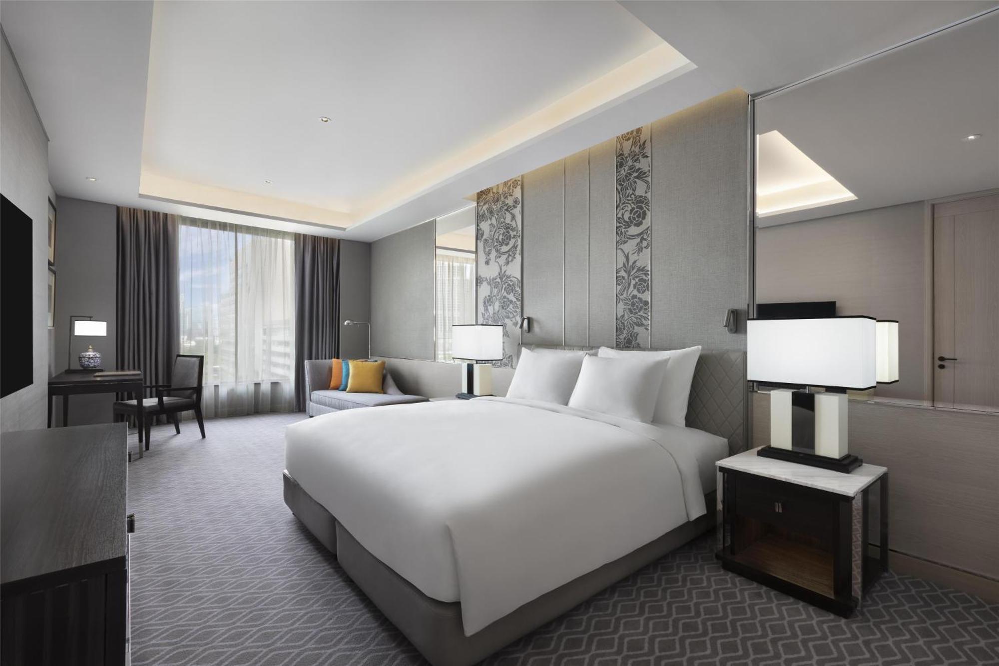 Sindhorn Kempinski Hotel 5*