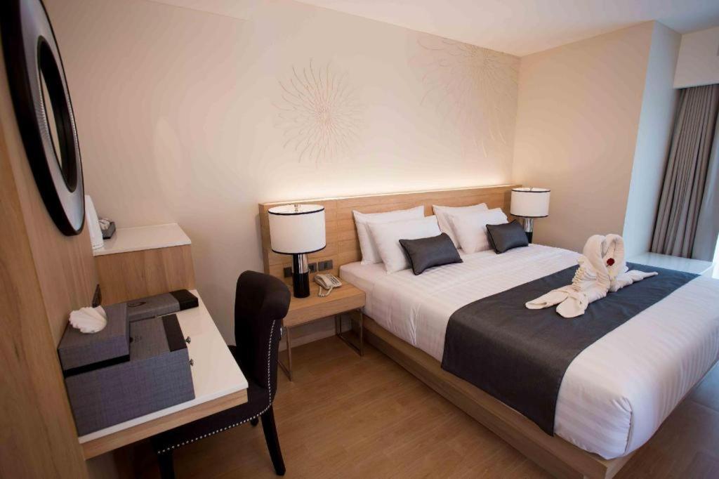 Iconic Hotel 3*