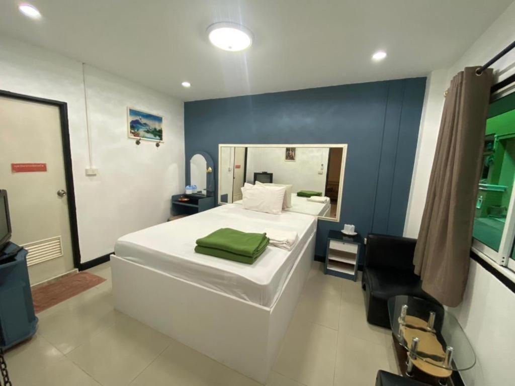Kacha Resort 2*