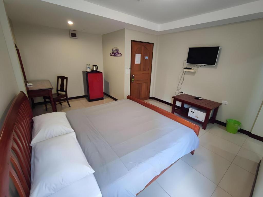 Sunflower Place Hotel 3*