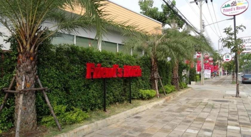 Resort Friends House Bangkok