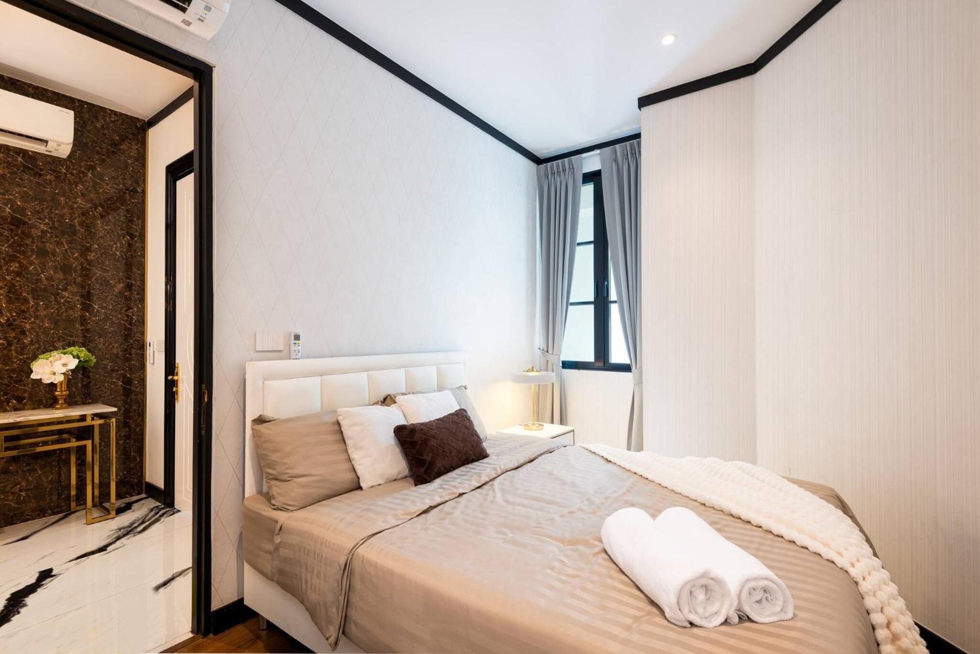 Vila Stylish 7beds Poolhouse With Cinema Lift - 2min To Bts *