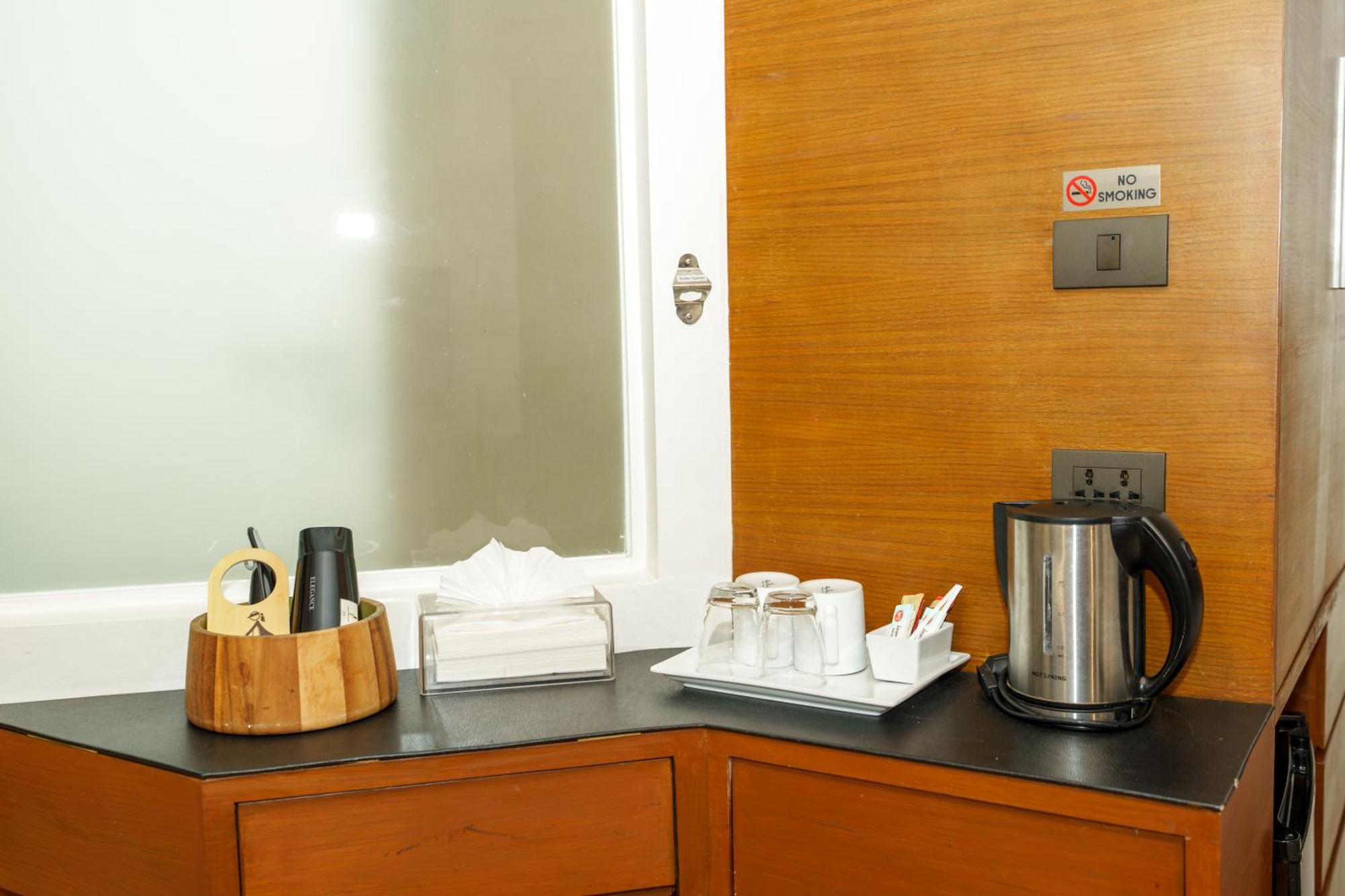 Marvin Hotel